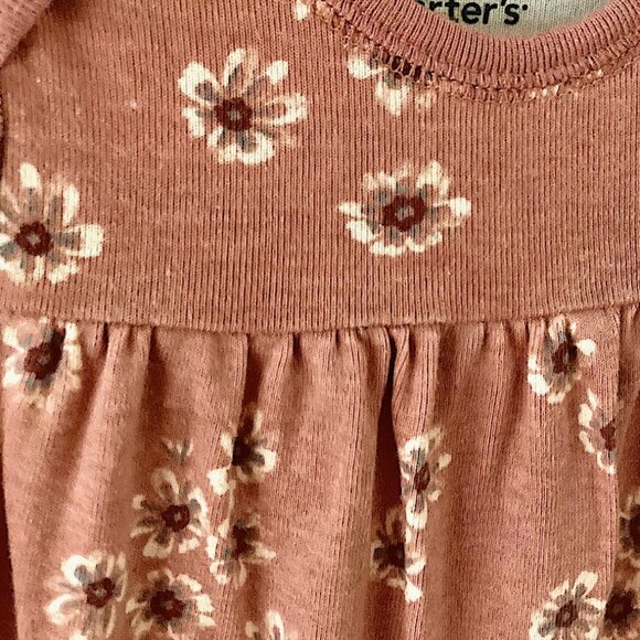 2/$20 Carters Romper Bundle 0-3M - Picture 10 of 10